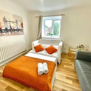 privite-2-bedrooms-flat-canada-water.cambridgehotelsuk.com/
