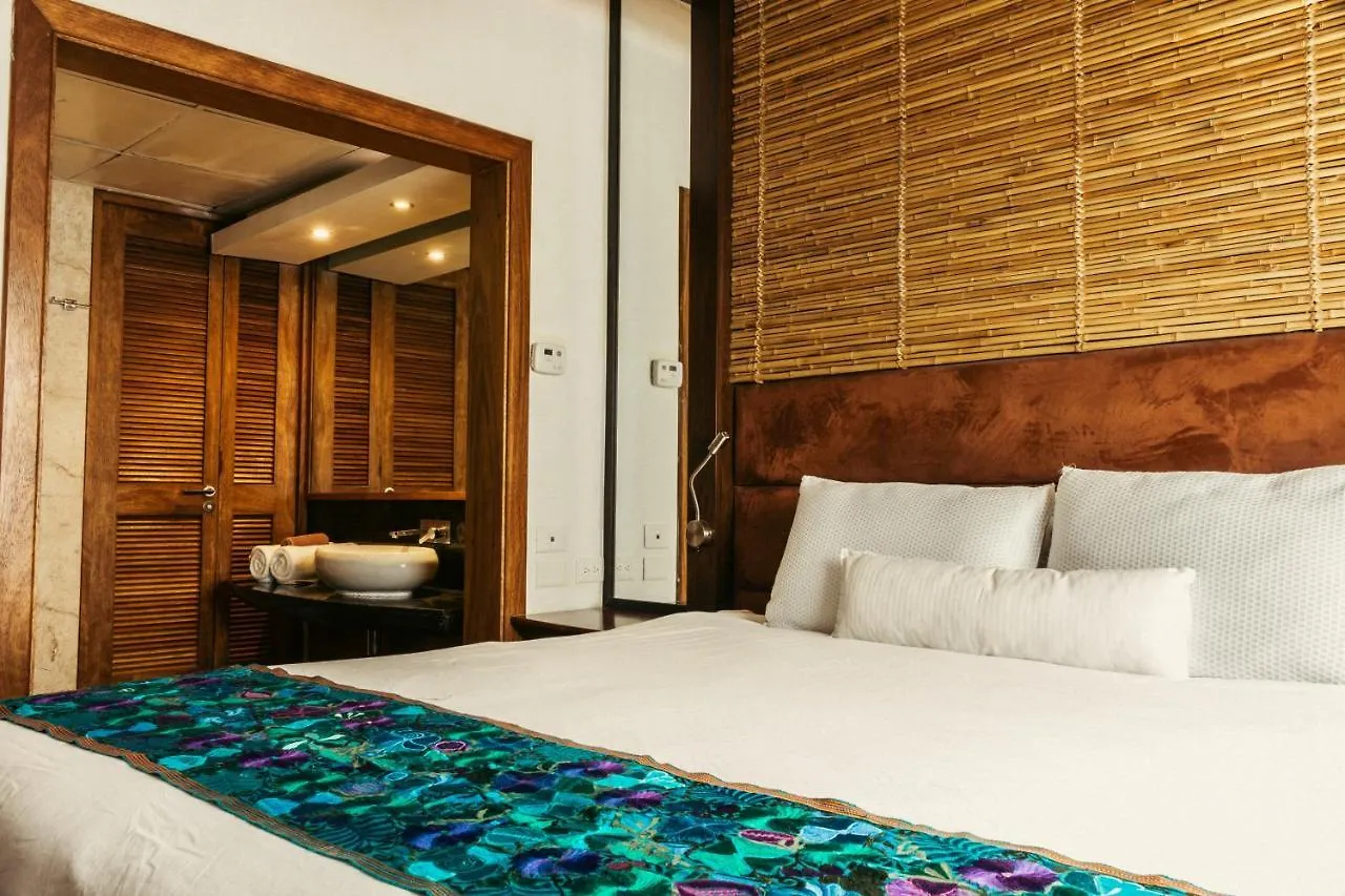 Aldea Thai Beachfront Condos Playa del Carmen 0*,